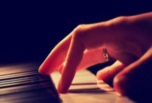 凯尔特人连败自破猛龙，战术需重新调整